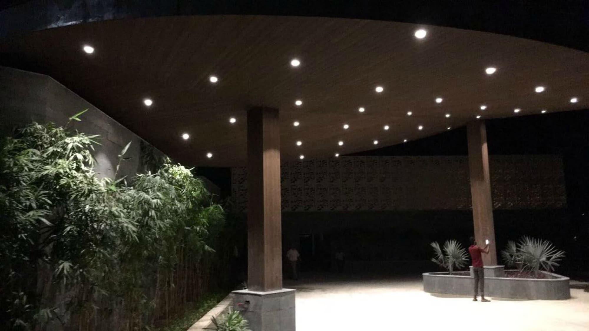 Lemon Tree Premier, Corbett Hotel Rámnagar Kültér fotó