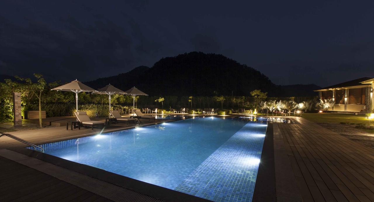Lemon Tree Premier, Corbett Hotel Rámnagar Kültér fotó