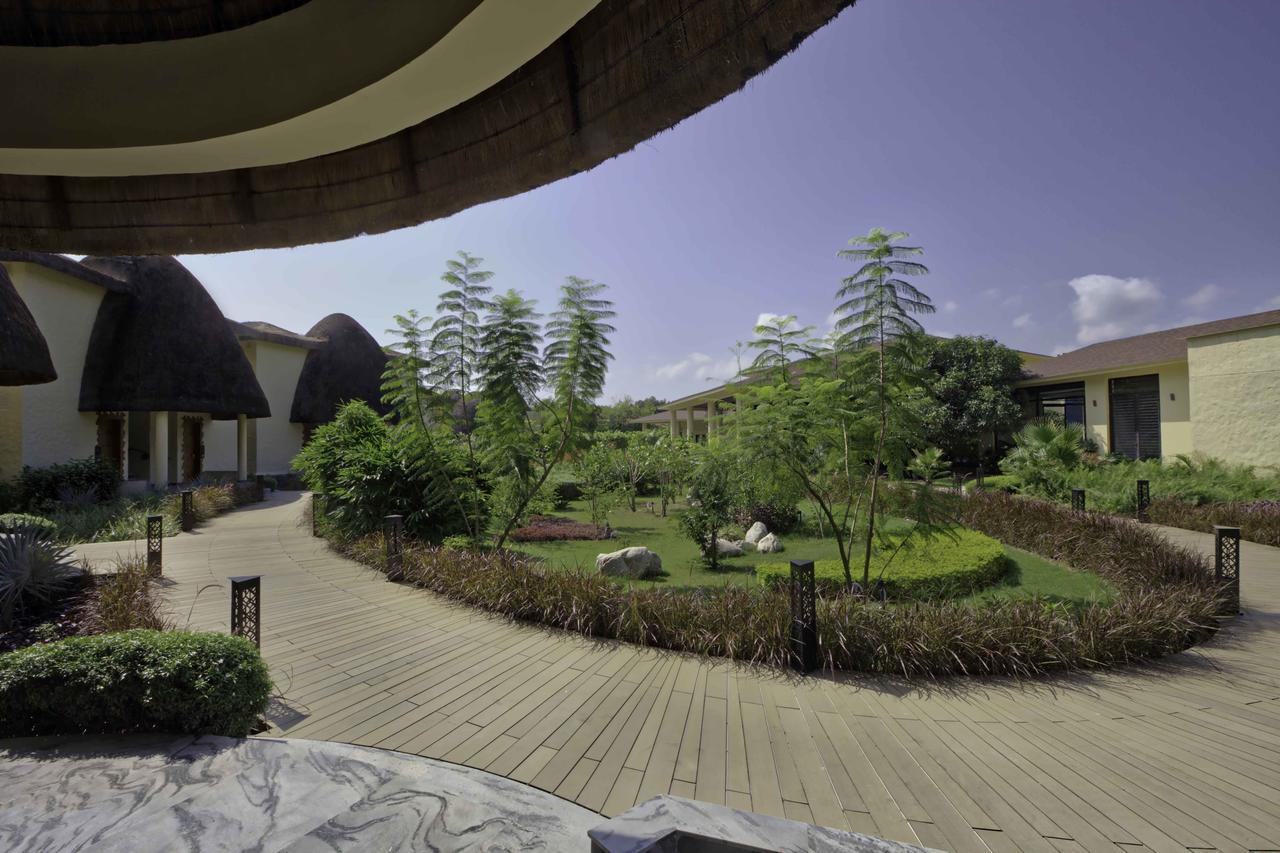 Lemon Tree Premier, Corbett Hotel Rámnagar Kültér fotó